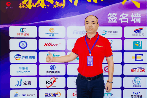 8f05a2e5-7d46-4443-bb81-62d81044d665.png